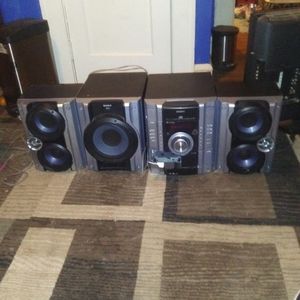 Sony radio with sub woofer